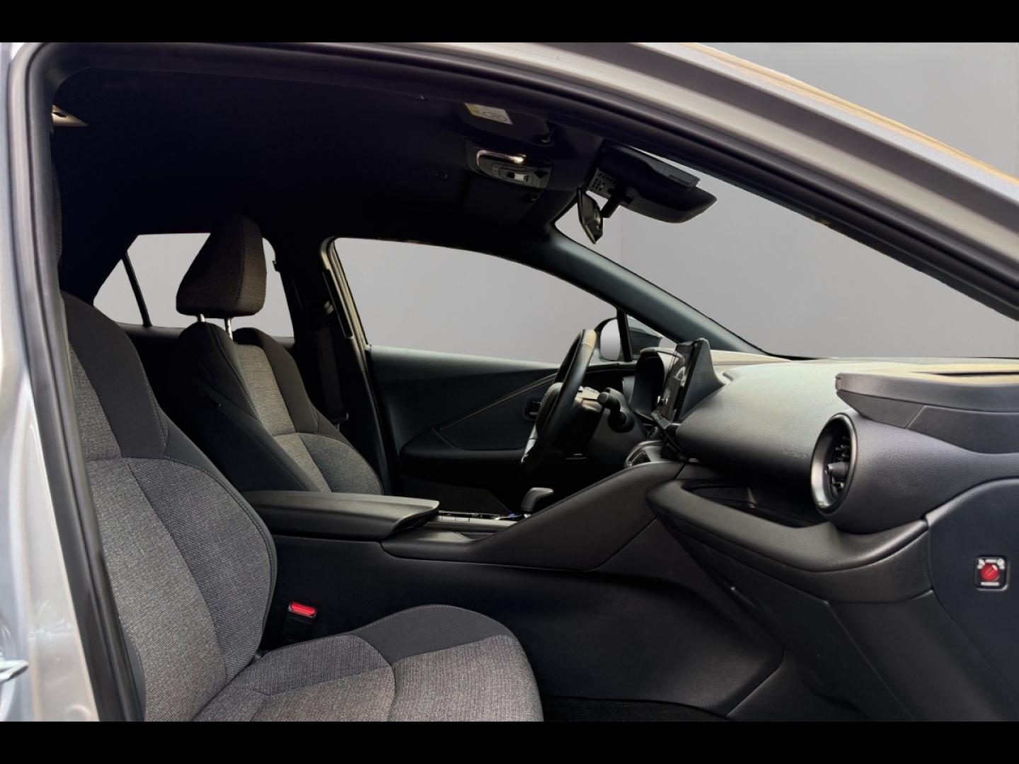 Image TOYOTA C-HR 1.8 Hybride 140ch Design MY25