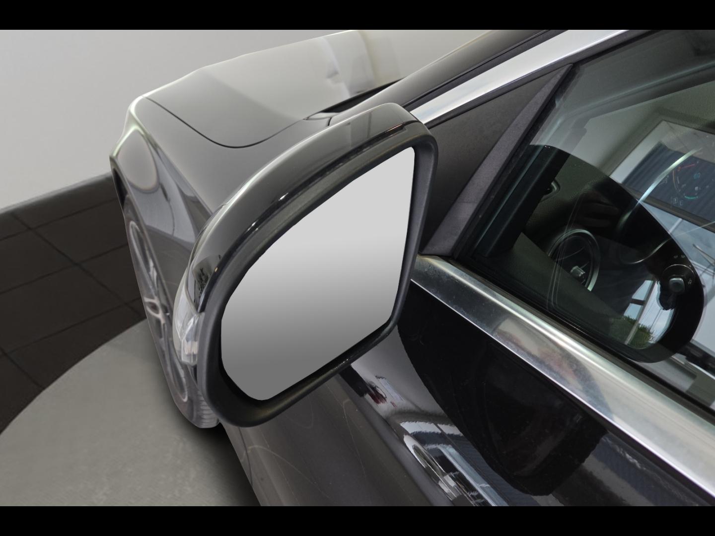 Image MERCEDES-BENZ Classe C Break 300 de 194+122ch Avantgarde Line 9G-Tronic