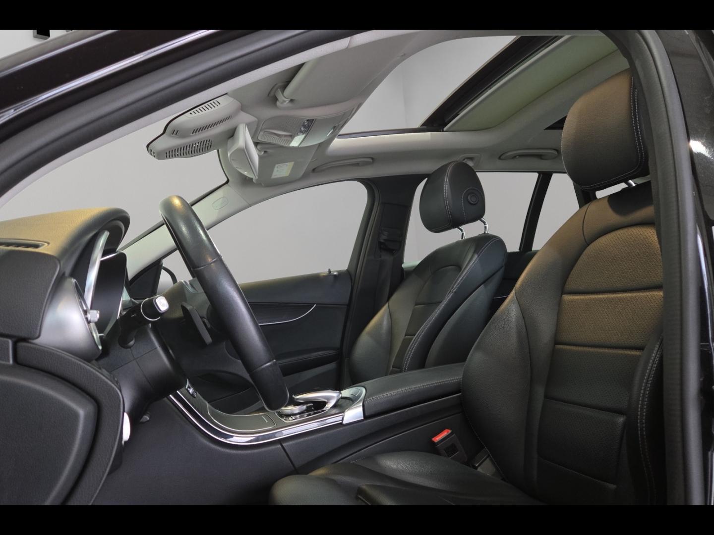 Image MERCEDES-BENZ Classe C Break 300 de 194+122ch Avantgarde Line 9G-Tronic