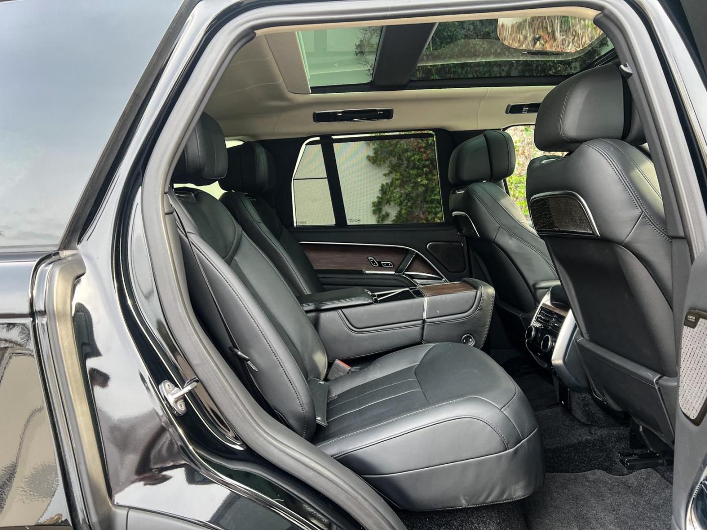 Image LAND-ROVER Range Rover 3.0 P510e 510ch PHEV Autobiography SWB