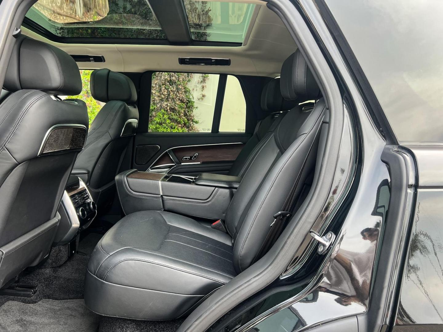 Image LAND-ROVER Range Rover 3.0 P510e 510ch PHEV Autobiography SWB