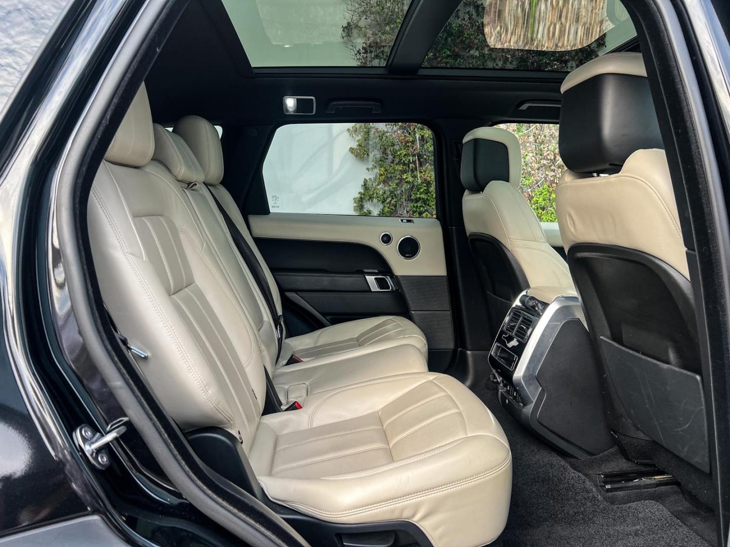 Image LAND-ROVER Range Rover Sport 2.0 P400e 404ch HSE Dynamic Mark VIII