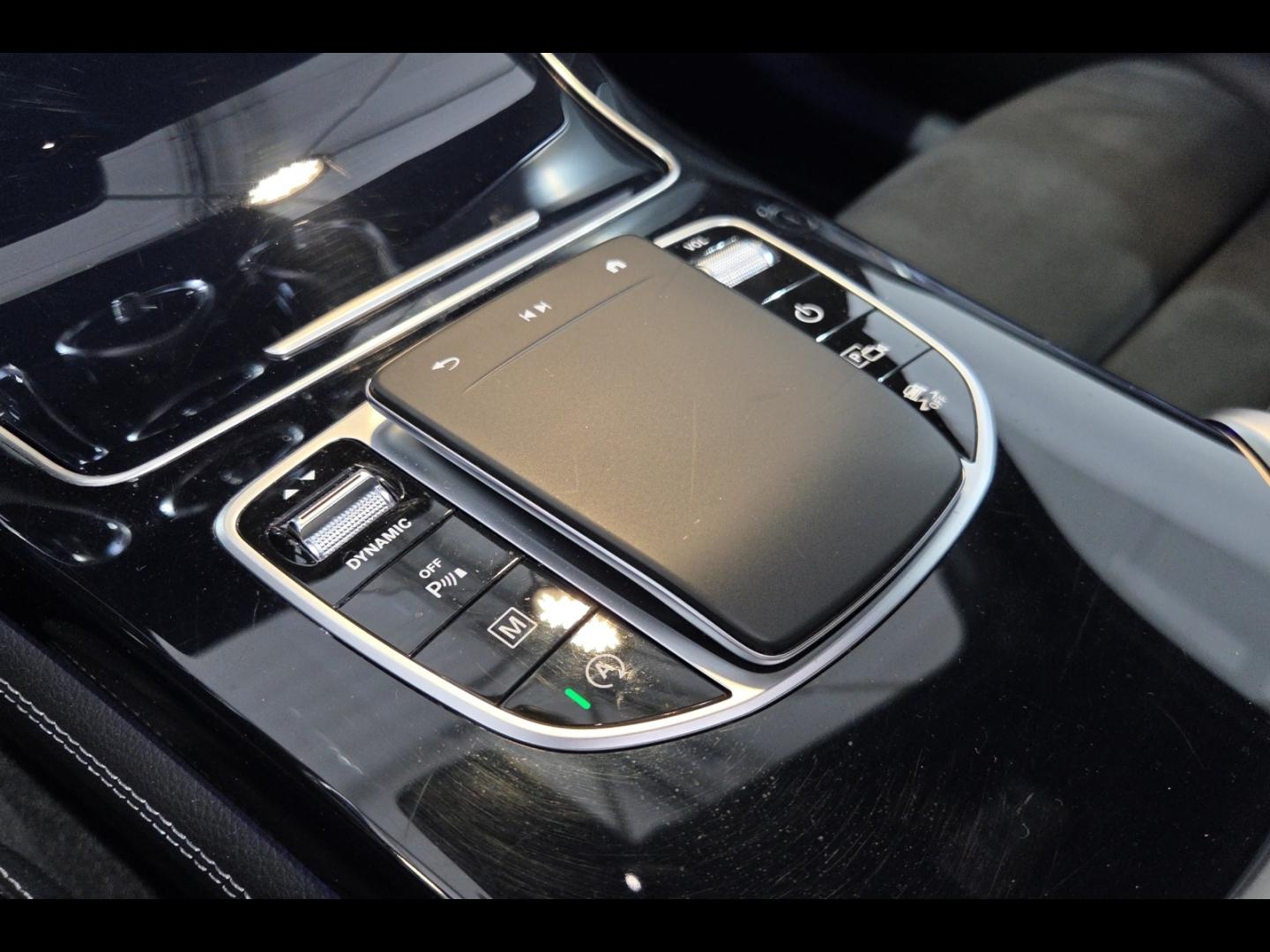 Image MERCEDES-BENZ GLC Coupé 220 d 194ch AMG Line 4Matic 9G-Tronic