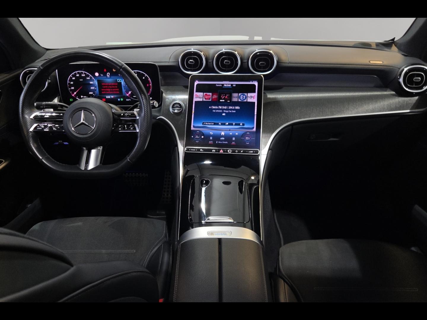 Image MERCEDES-BENZ GLC 220 d 197ch AMG Line 4Matic 9G-Tronic