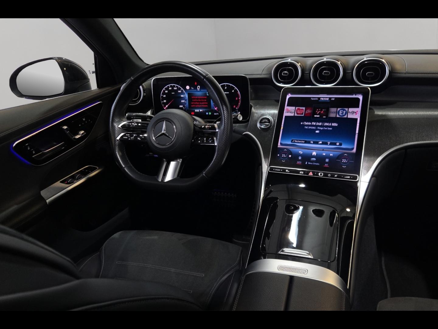 Image MERCEDES-BENZ GLC 220 d 197ch AMG Line 4Matic 9G-Tronic