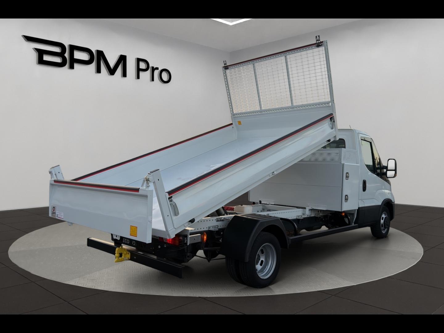 Image IVECO Daily CCb 35-160H / 3.0 160CH / BENNE 3.50m & COFFRE NEUF / 35C16 / 2024 /
