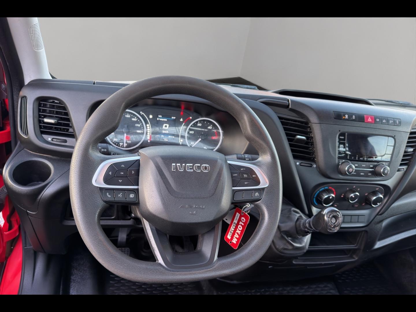 Image IVECO Daily CCb 35C12 Empattement 3450 Tor