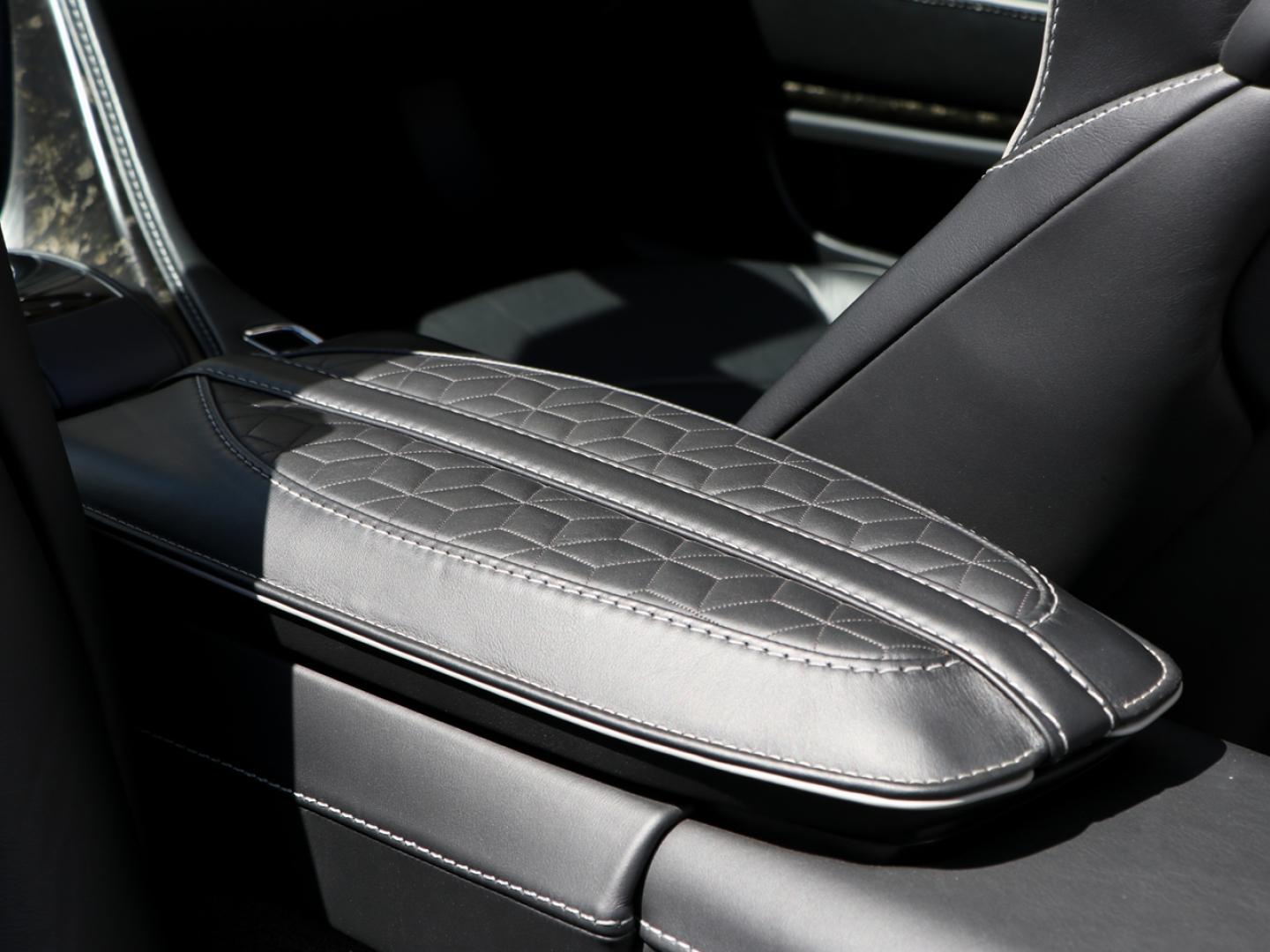 Image ASTON MARTIN DBS Volante V12 5.2 725ch Superleggera BVA8