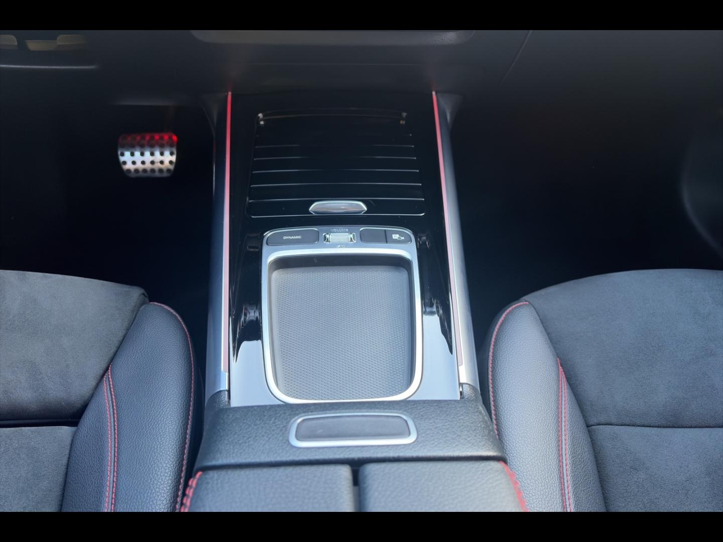 Image MERCEDES-BENZ Classe B 200d 150ch AMG Line 8G-DCT