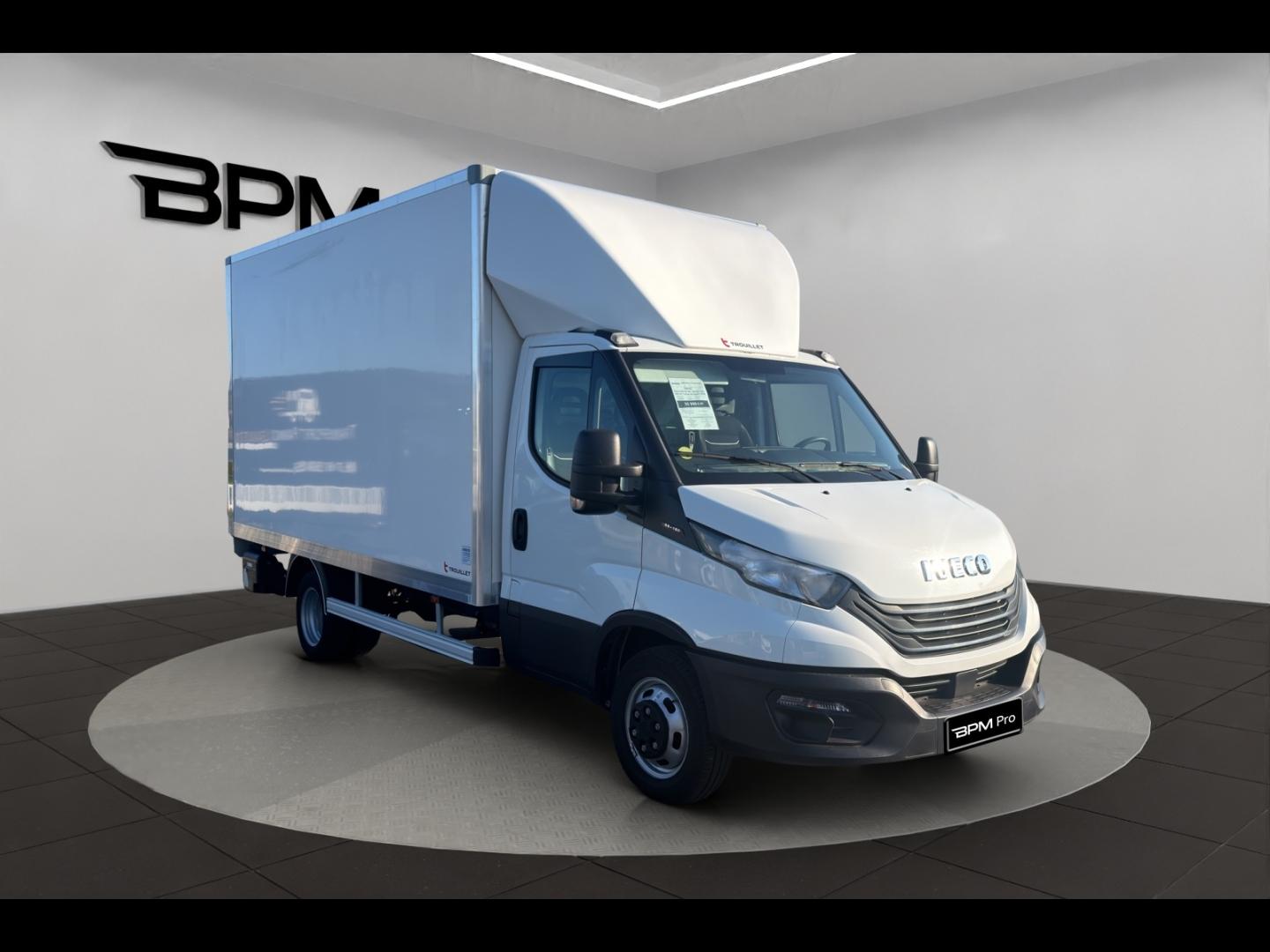 Image IVECO Daily CCb 35-160 / 35C16 / 3.0L 160 CH / Caisse & hayon / 2024 /