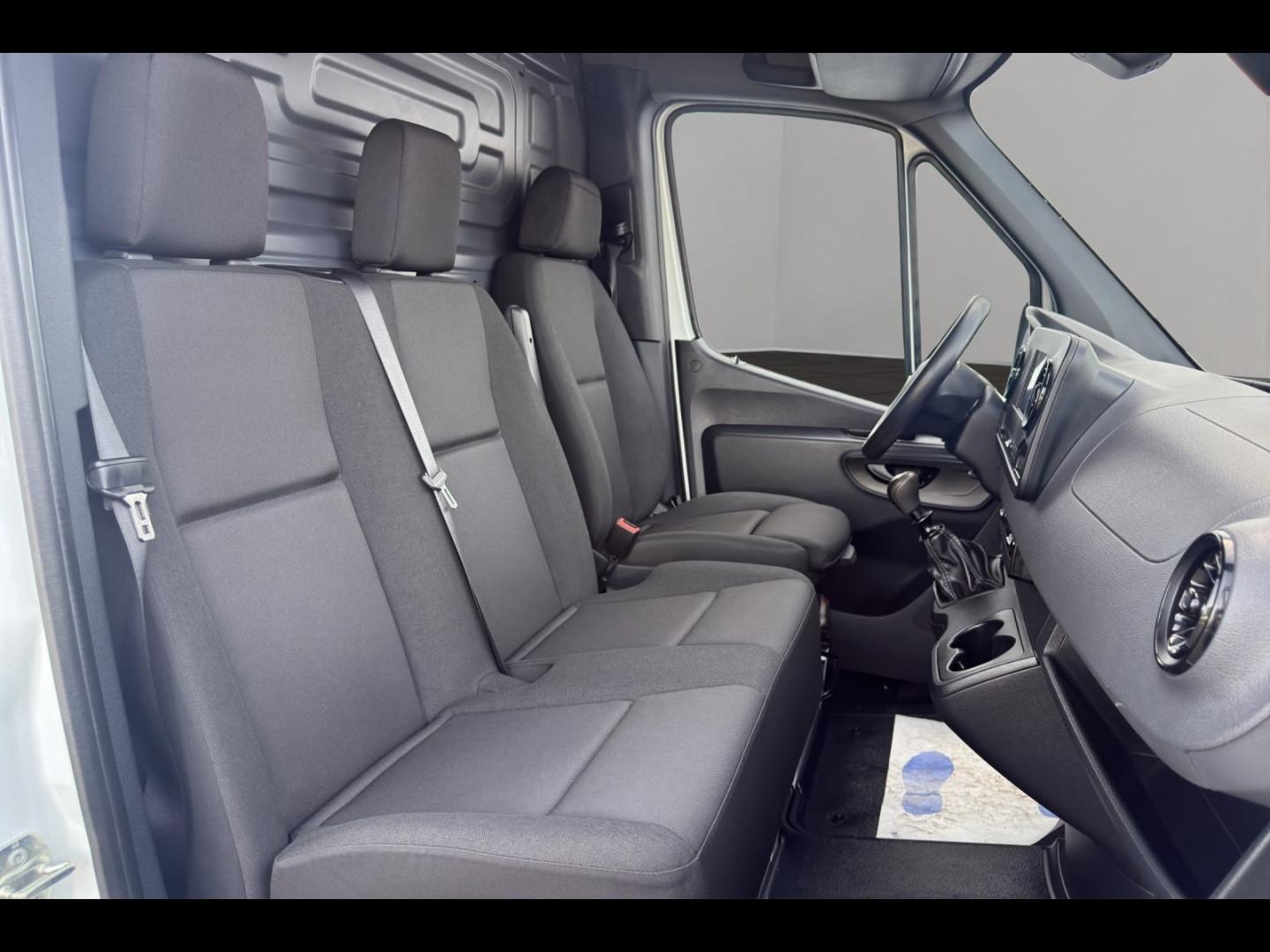 Image MERCEDES-BENZ Sprinter Fg 315 CDI 43 3T2 Pro Propulsion Léger