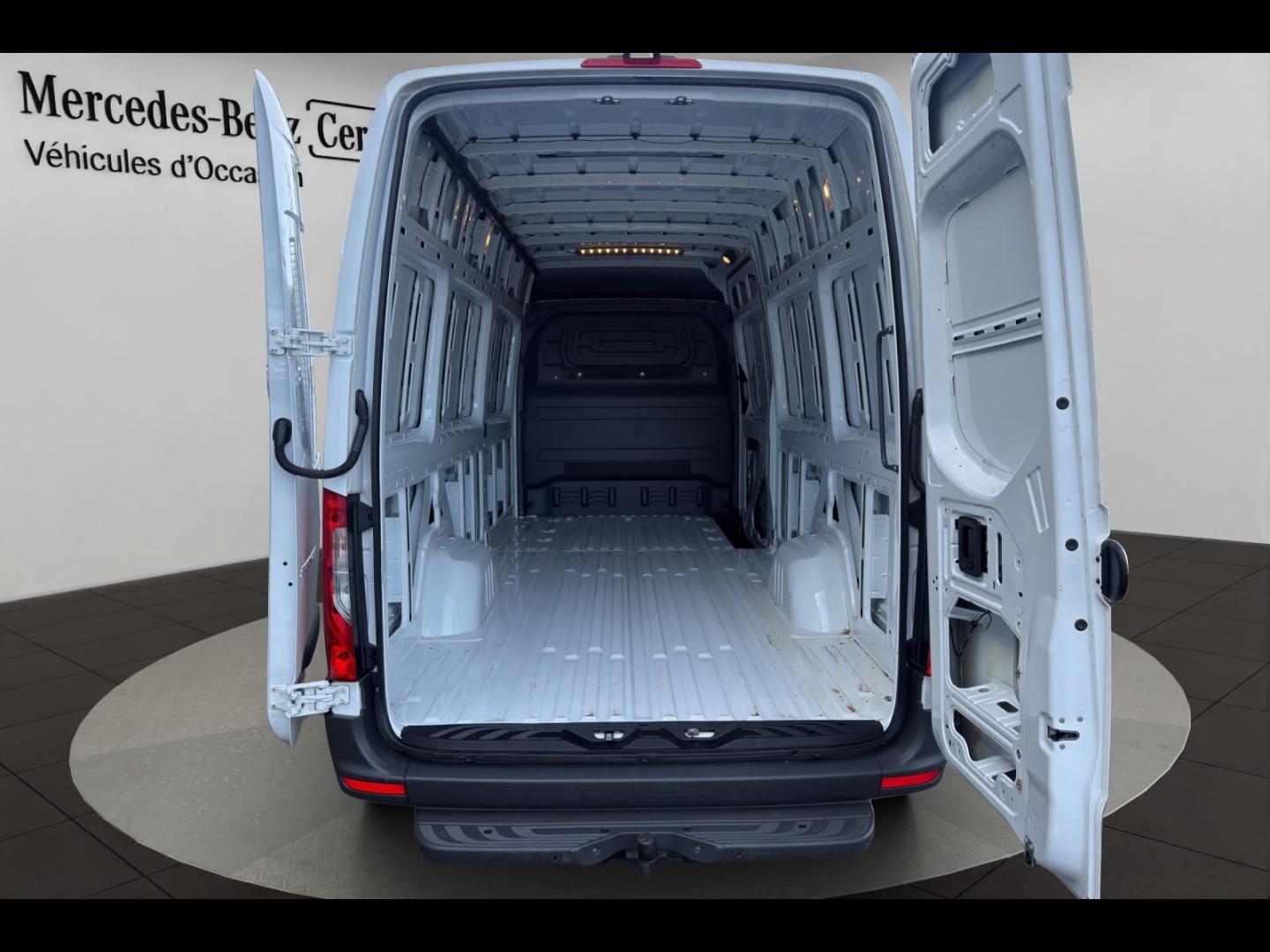 Image MERCEDES-BENZ Sprinter Fg 315 CDI 43 3T2 Pro Propulsion Léger
