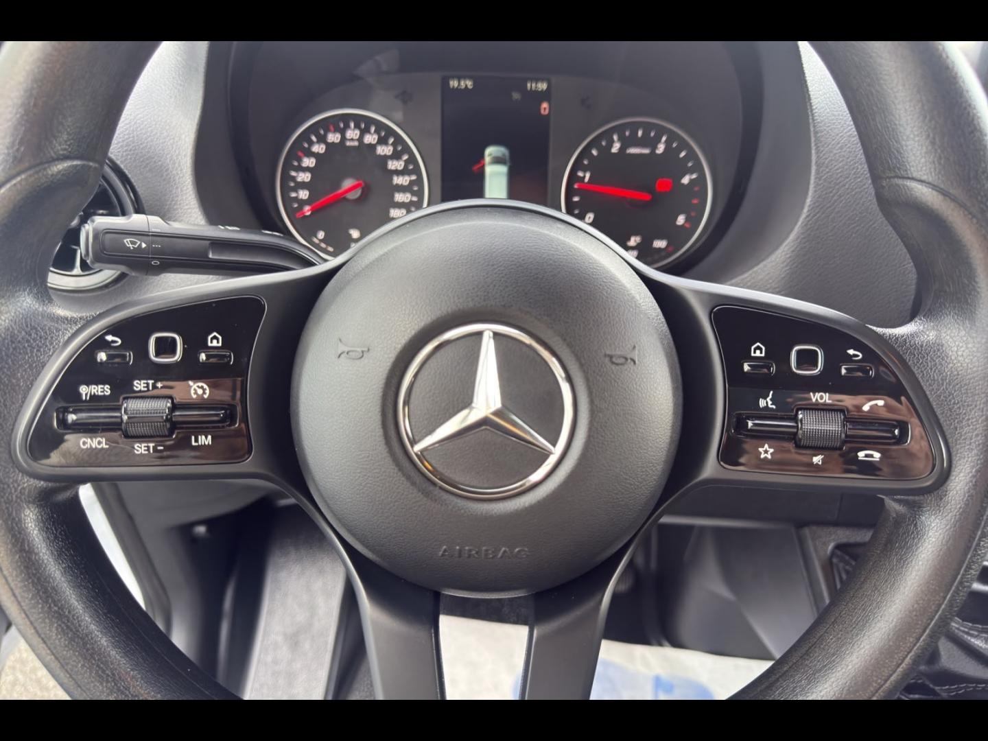 Image MERCEDES-BENZ Sprinter Fg 315 CDI 43 3T2 Pro Propulsion Léger