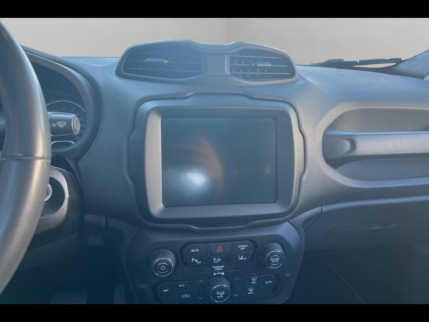 Image JEEP Renegade 1.5 Turbo T4 130ch MHEV Upland BVR7 MY22