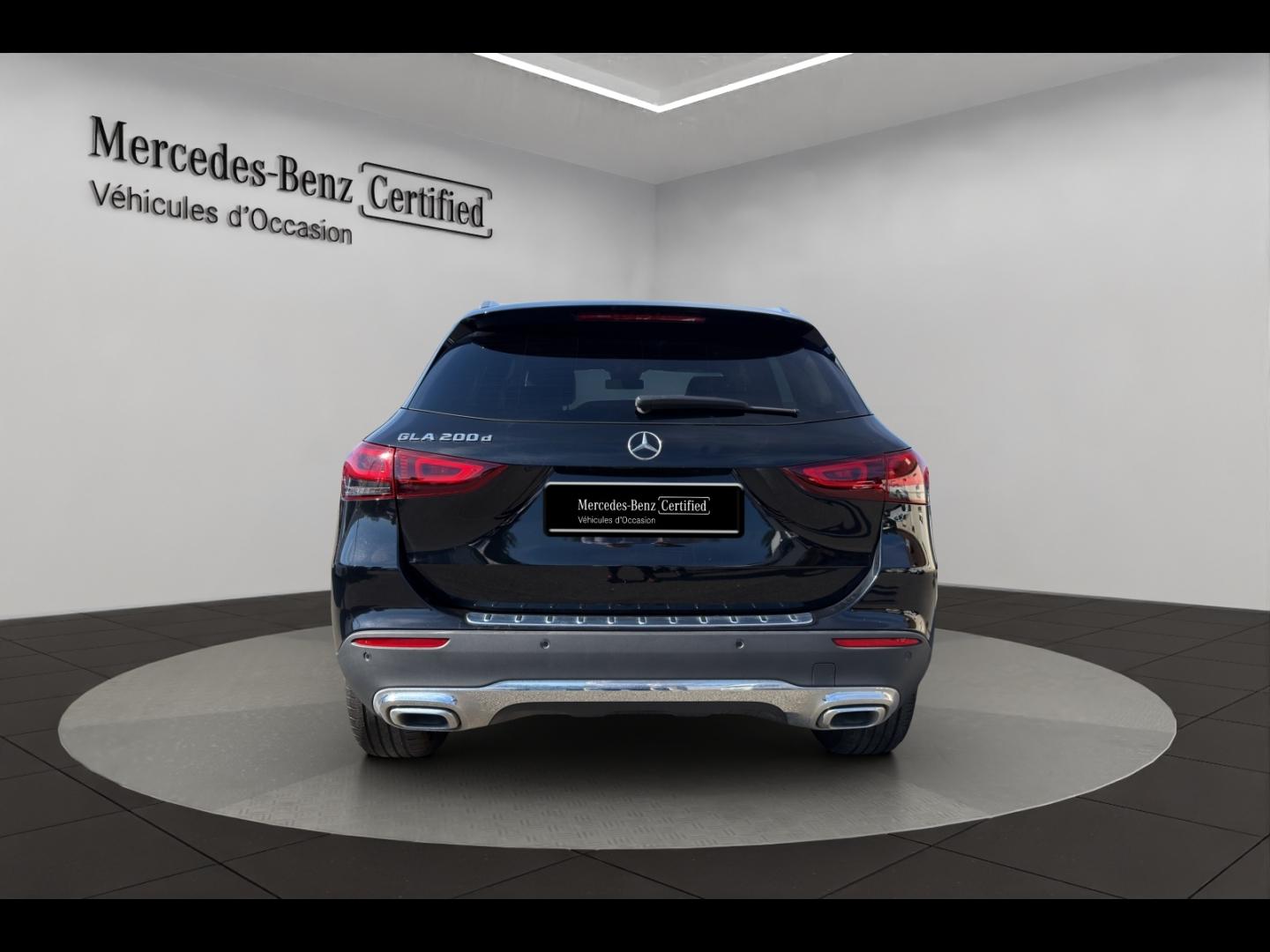 Image MERCEDES-BENZ GLA 200 d 150ch Business Line 8G-DCT