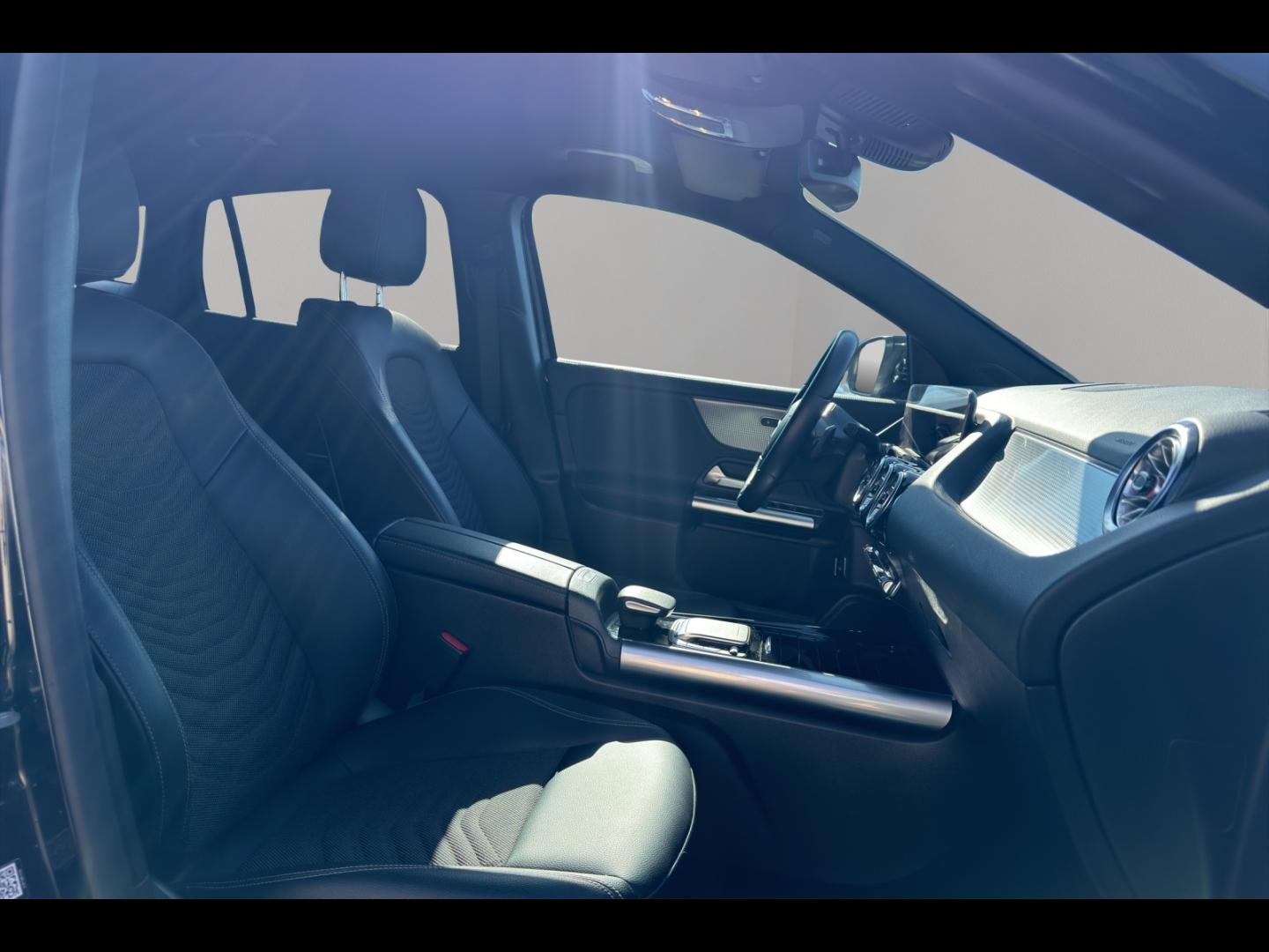 Image MERCEDES-BENZ GLA 200 d 150ch Business Line 8G-DCT