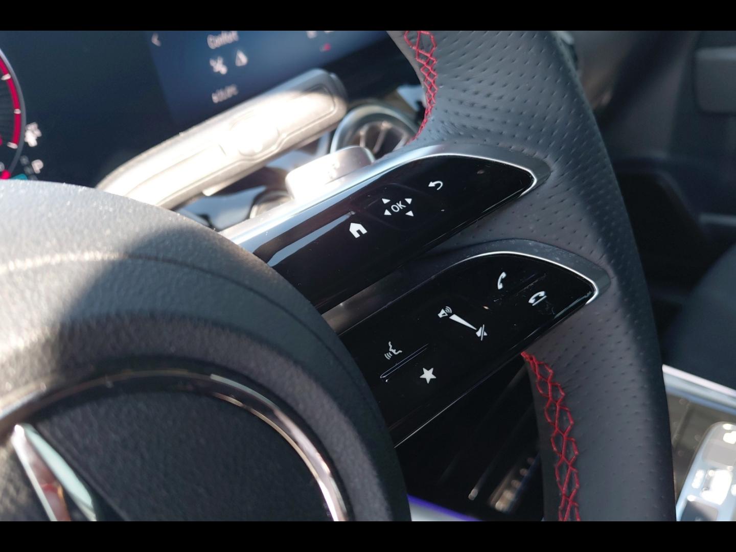 Image MERCEDES-BENZ GLA 200 d 150ch AMG Line 8G-DCT