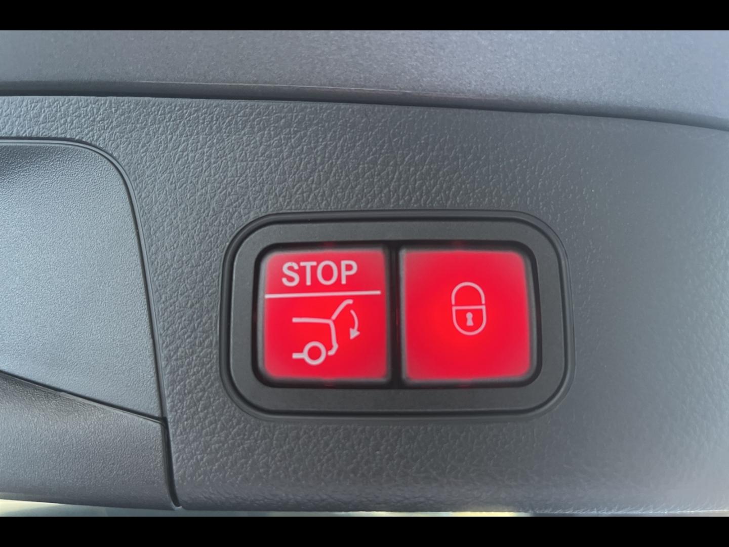 Image MERCEDES-BENZ GLA 250 e hybride rechargeable 218ch Edition 140 8G-DCT