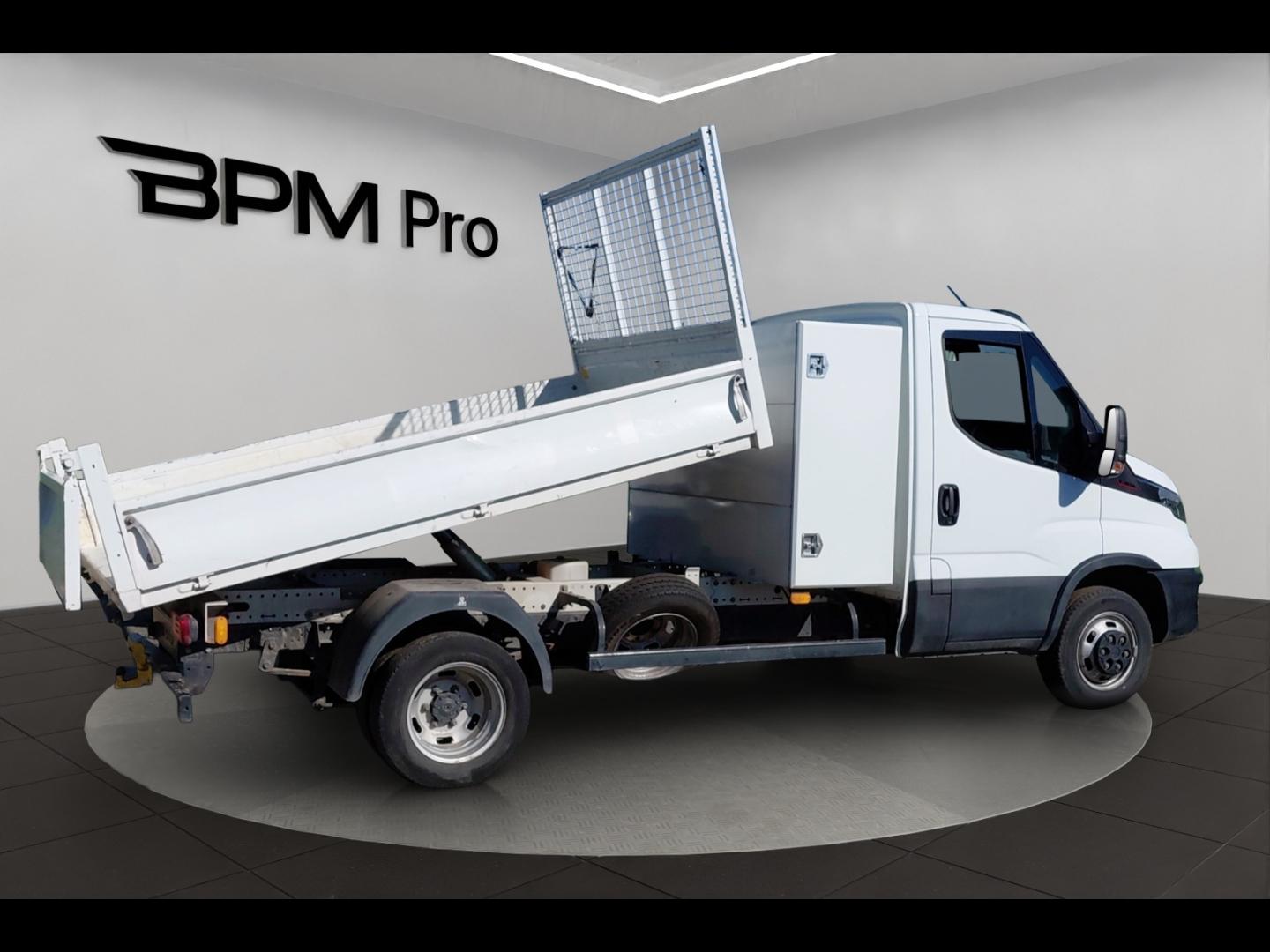 Image IVECO Daily CCb 35C16H empattement 3750 3.0 Tor