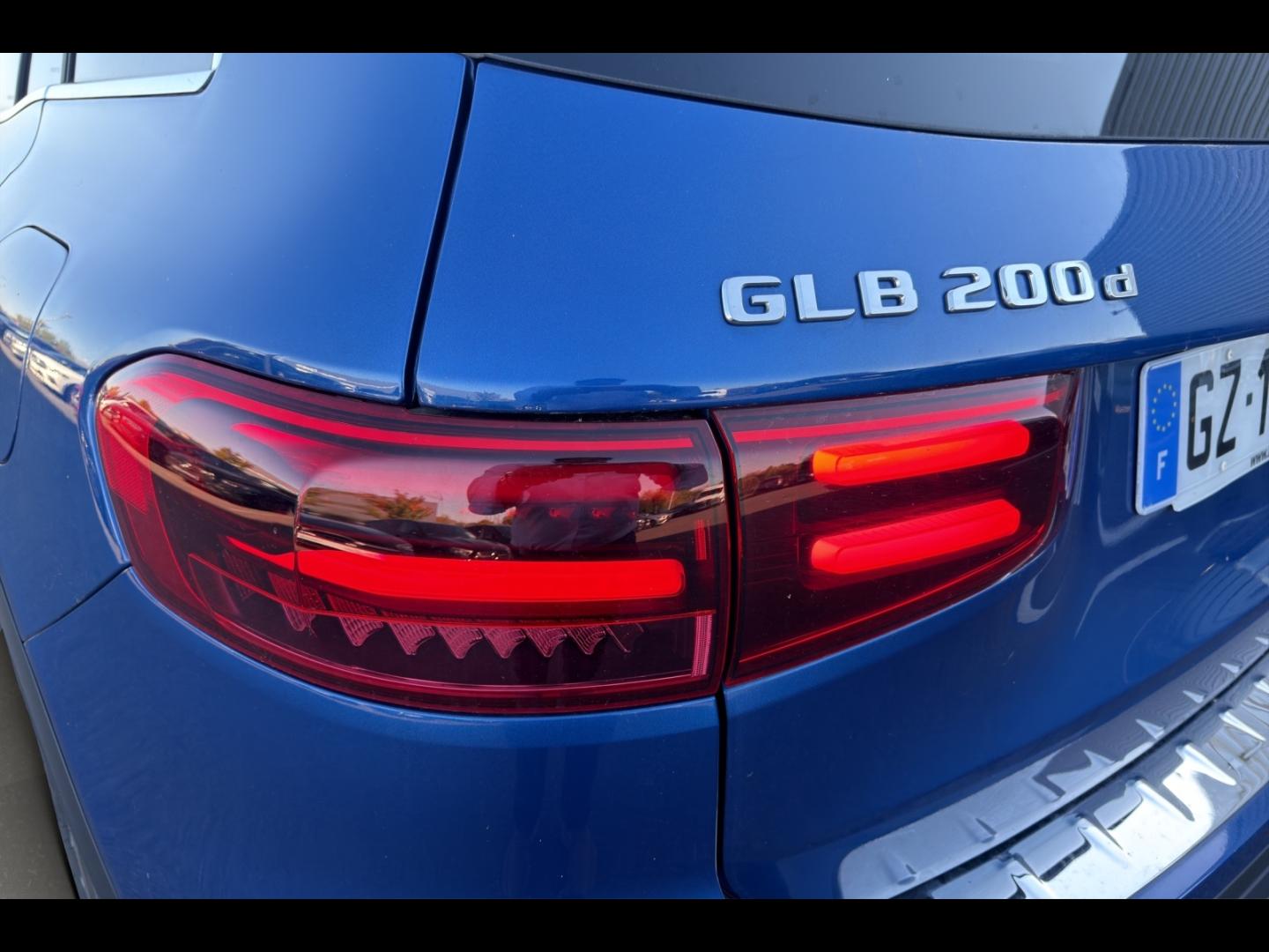 Image MERCEDES-BENZ GLB 200 d 150ch AMG Line 8G-DCT