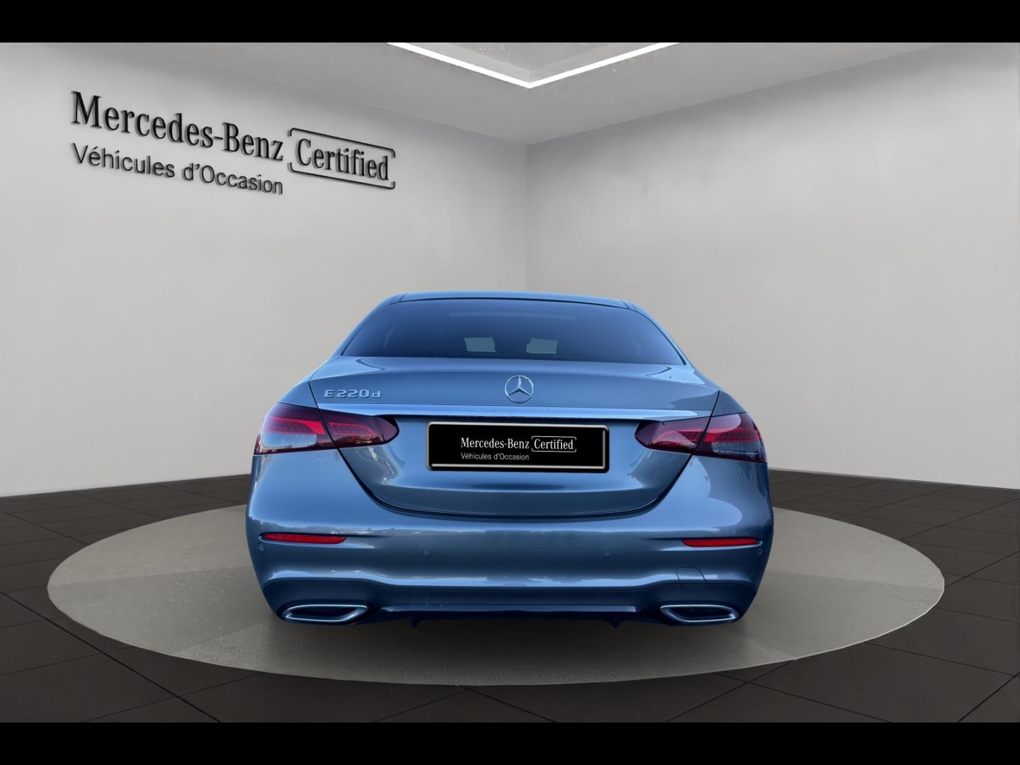 Image MERCEDES-BENZ Classe E 220 d 197+23ch AMG Line 9G-Tronic