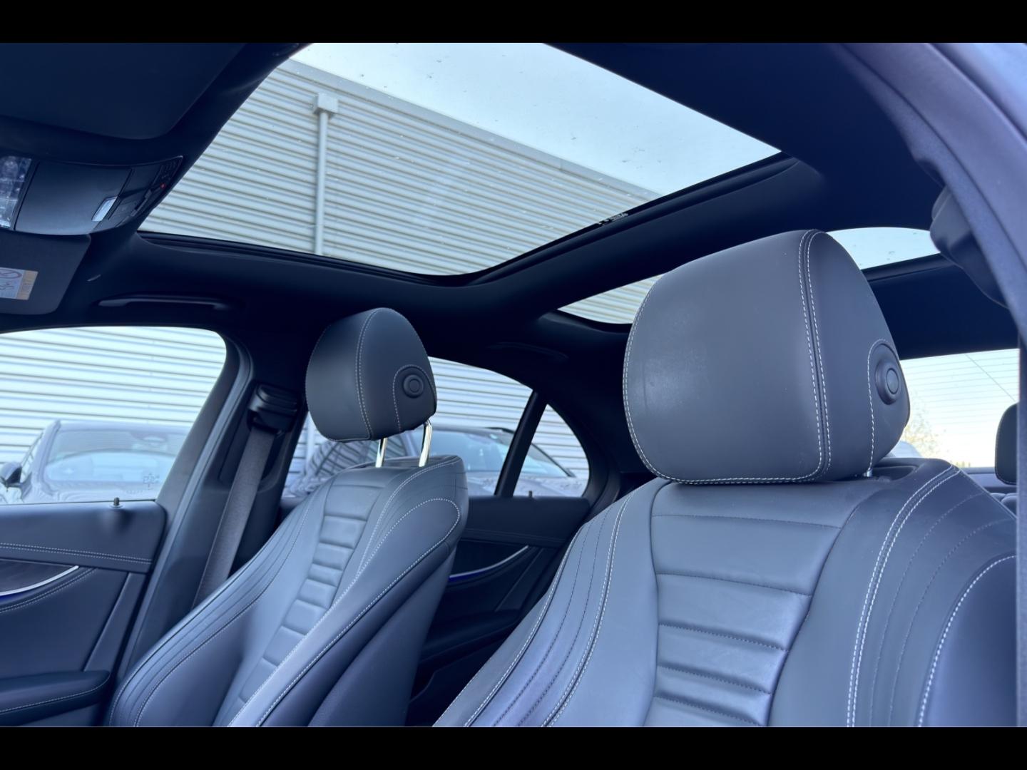 Image MERCEDES-BENZ Classe E 220 d 197+23ch AMG Line 9G-Tronic