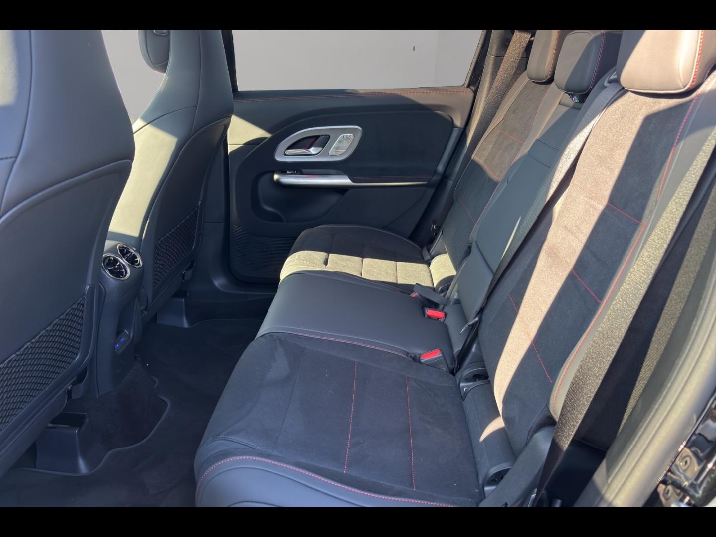 Image MERCEDES-BENZ GLB 250+ EQ 272ch Limited Edition