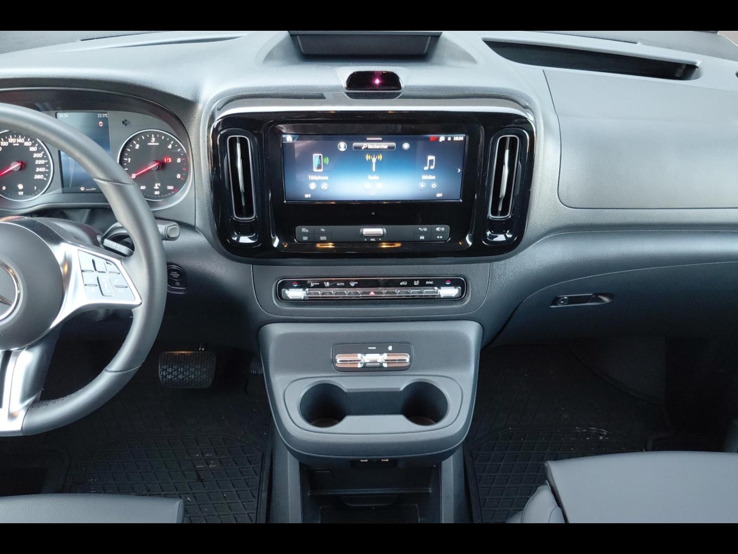 Image MERCEDES-BENZ Vito Fg 119 CDI Long Select Propulsion 9G-Tronic