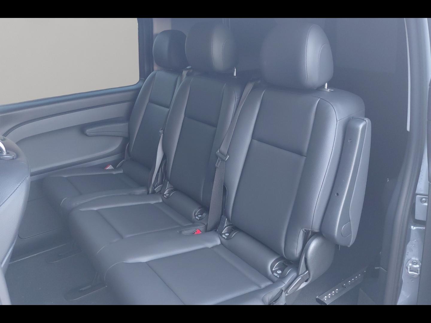 Image MERCEDES-BENZ Vito Fg 119 CDI Long Select Propulsion 9G-Tronic
