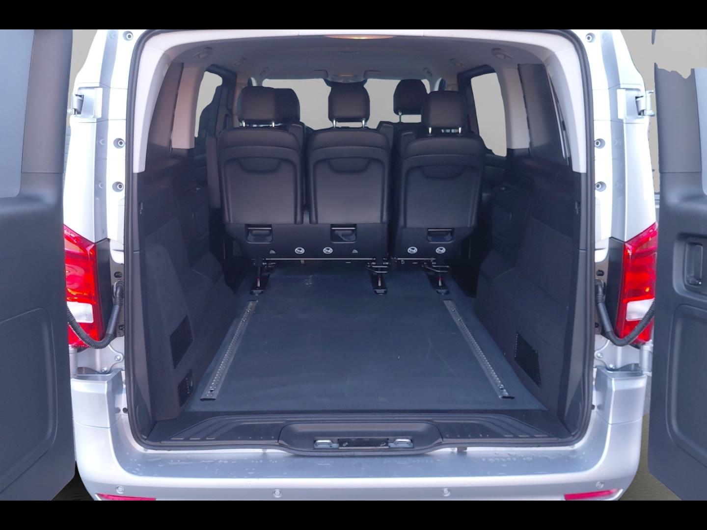 Image MERCEDES-BENZ Vito Fg 119 CDI Long Select Propulsion 9G-Tronic