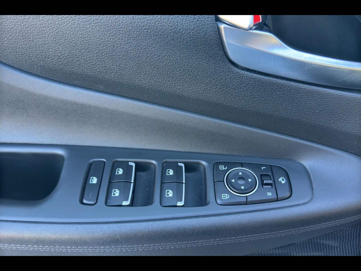 Image HYUNDAI Santa Fe 1.6 T-GDI 230ch Hybrid Intuitive BVA6