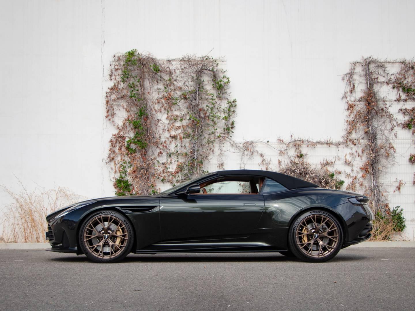 Image ASTON MARTIN DB12 Volante V8 4.0 680ch BVA8