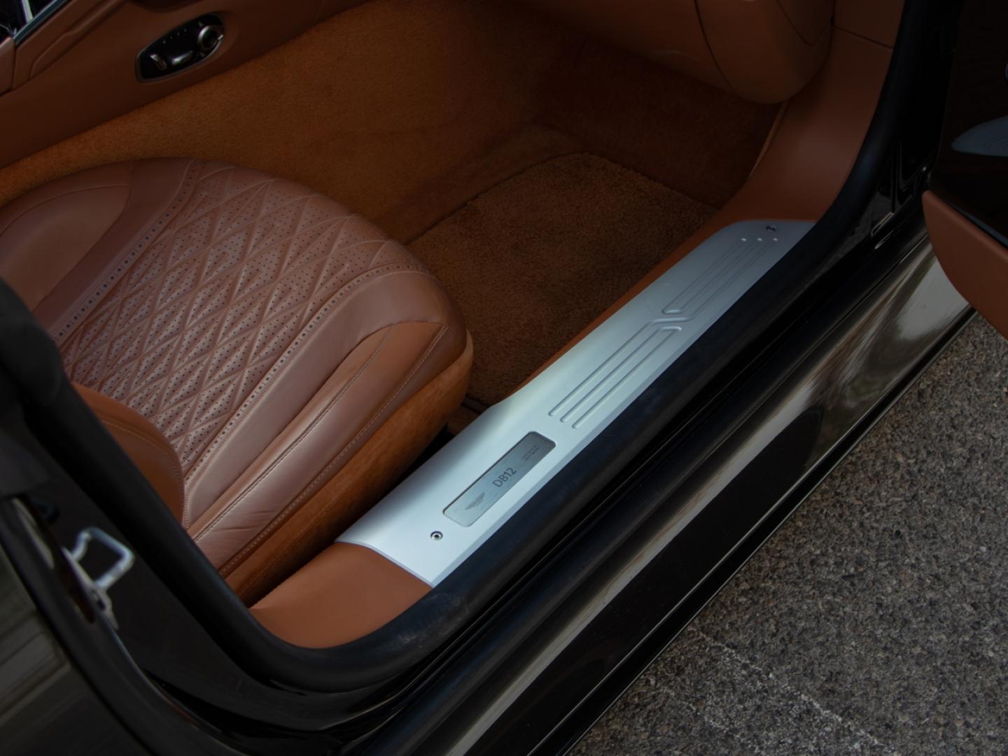 Image ASTON MARTIN DB12 Volante V8 4.0 680ch BVA8