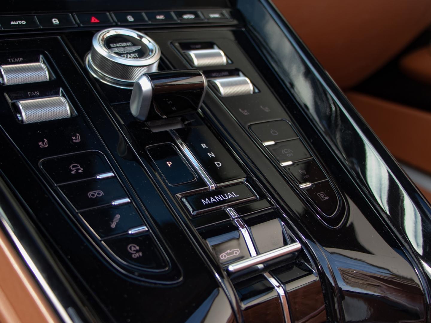 Image ASTON MARTIN DB12 Volante V8 4.0 680ch BVA8