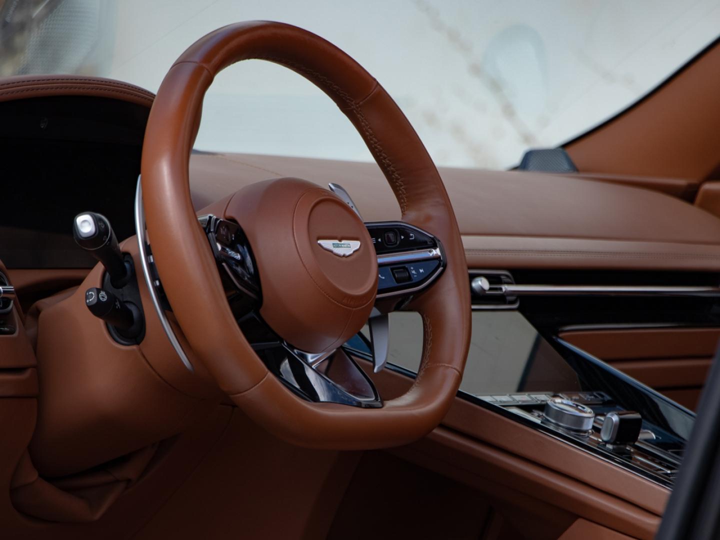 Image ASTON MARTIN DB12 Volante V8 4.0 680ch BVA8