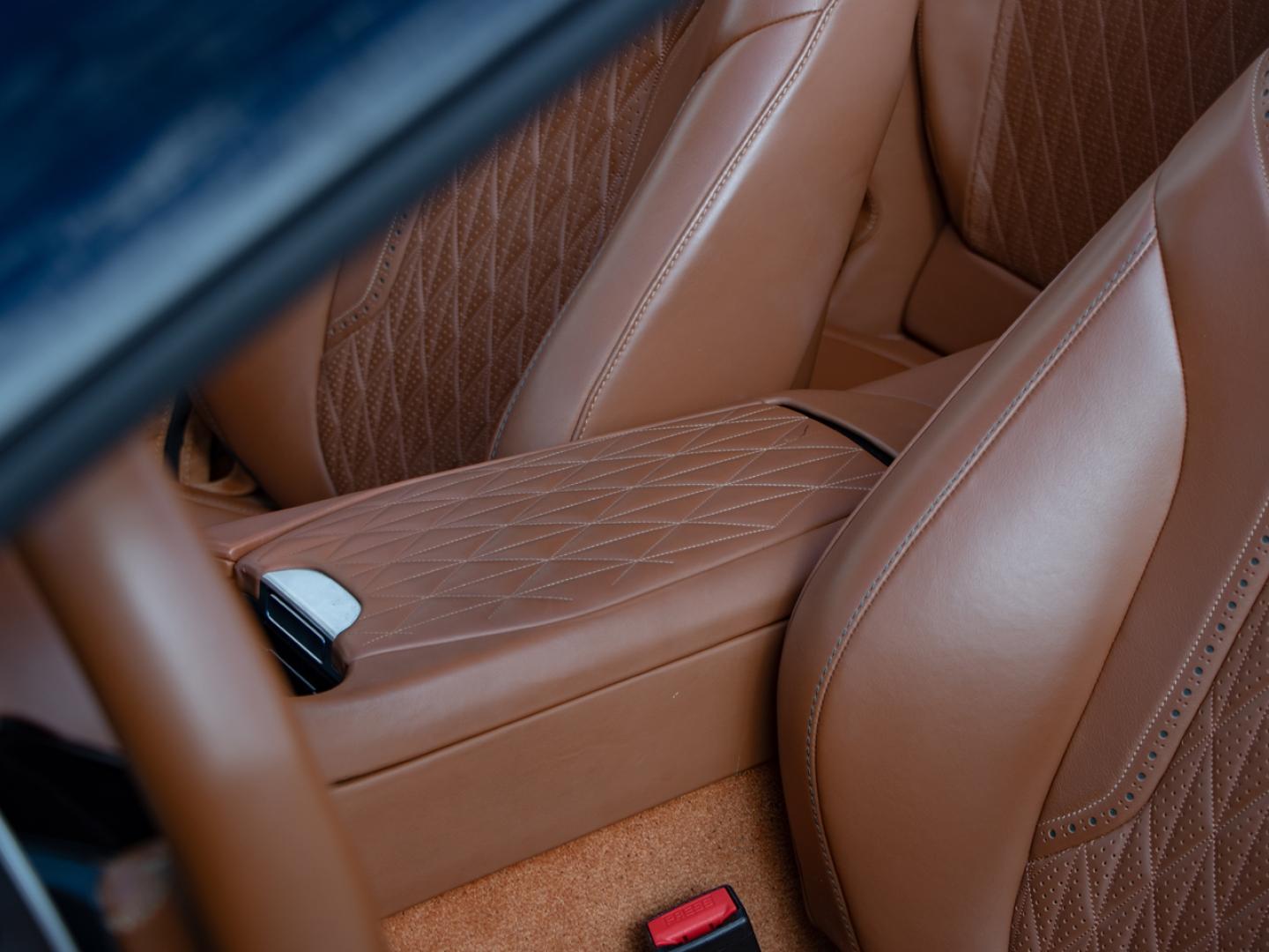 Image ASTON MARTIN DB12 Volante V8 4.0 680ch BVA8
