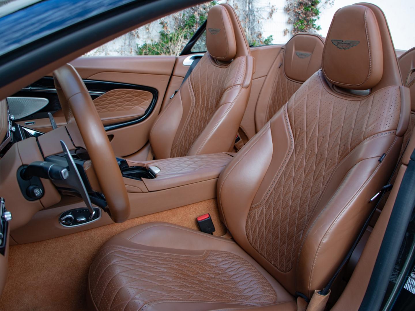 Image ASTON MARTIN DB12 Volante V8 4.0 680ch BVA8