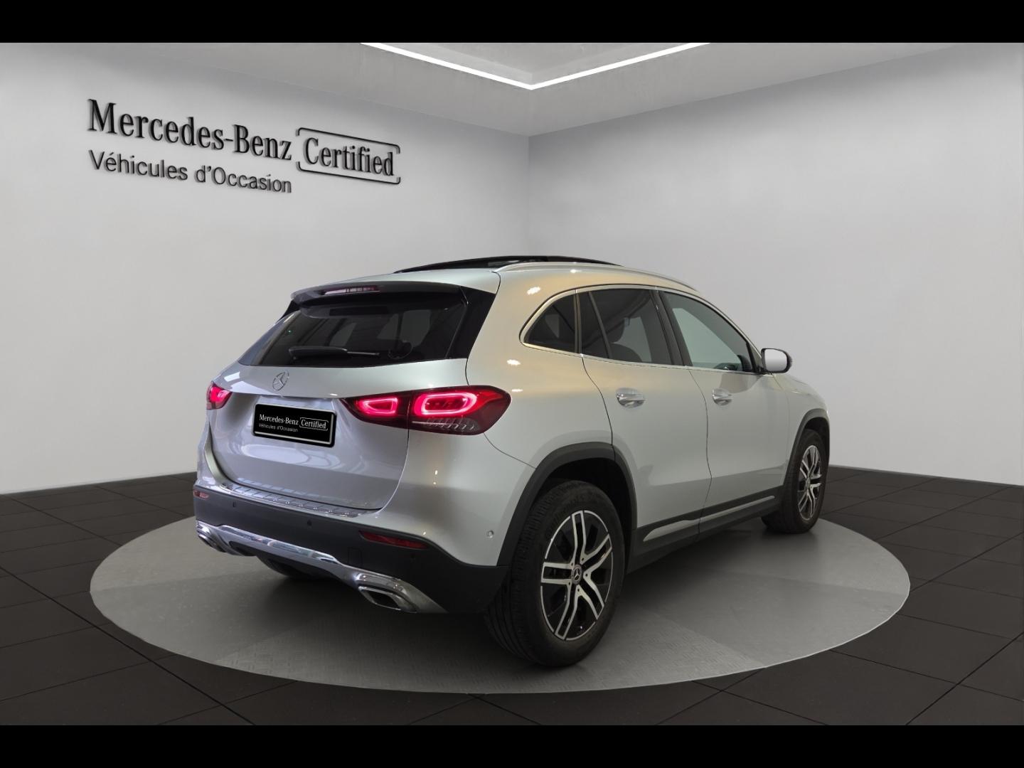 Image MERCEDES-BENZ GLA 200 d 150ch Progressive Line 8G-DCT