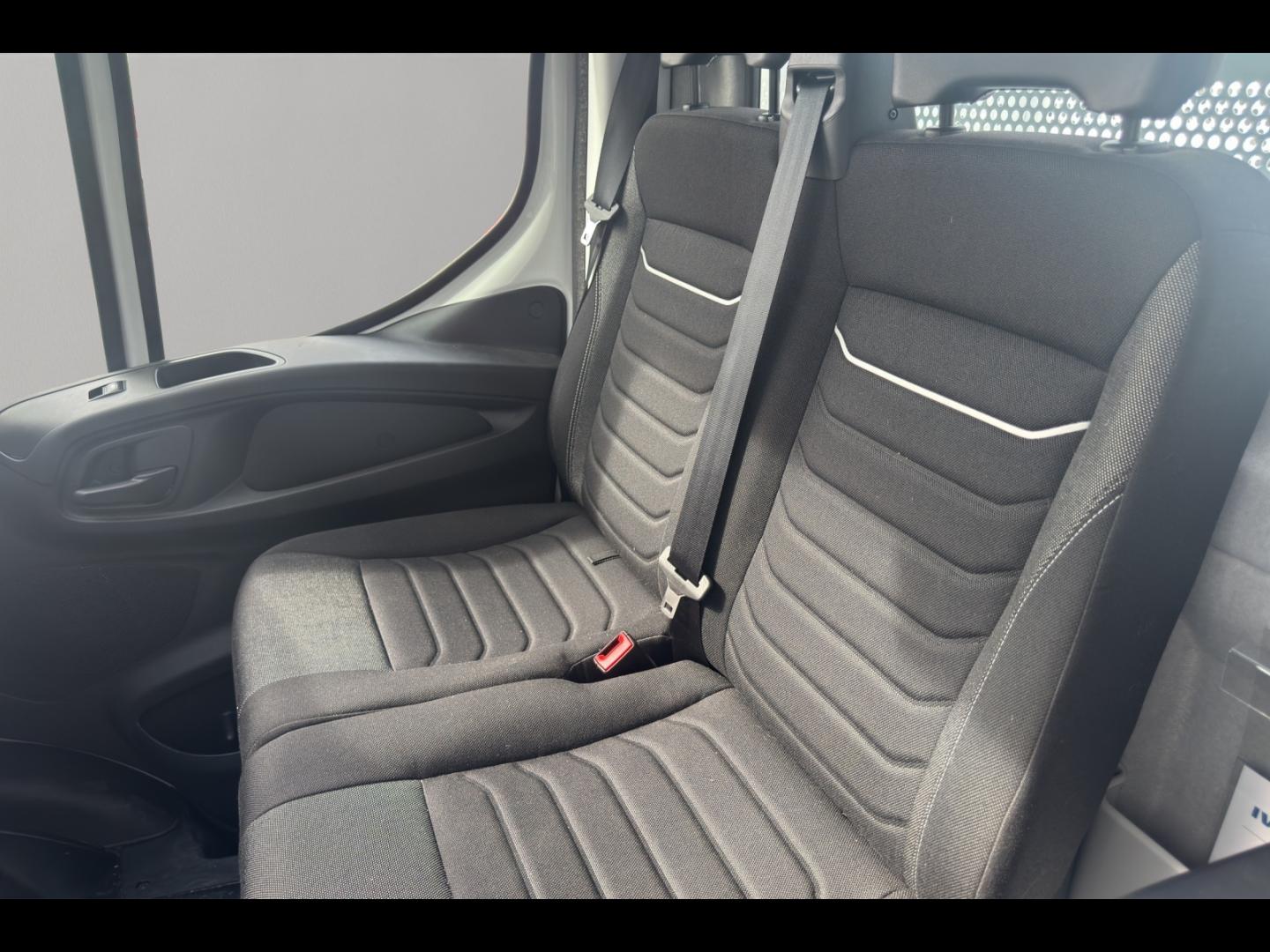 Image IVECO Daily CCb 35C16H3.0 empattement 4100