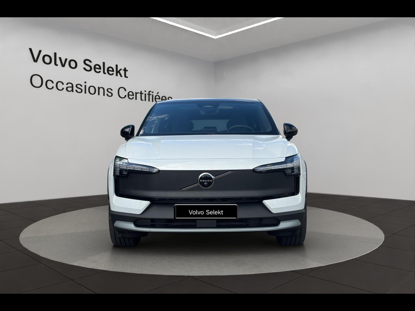 Image VOLVO EX30 Cross Country P5 Long Range 272ch 69kWh Ultra