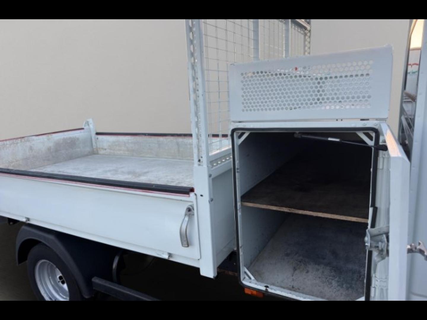 Image IVECO Daily CCb 35C16H3.0 Empattement 3750