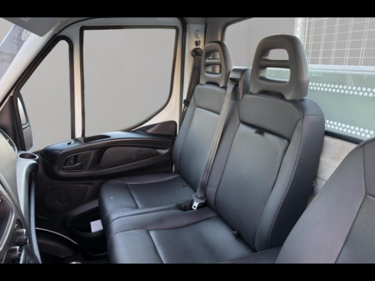 Image IVECO Daily CCb 35C16H3.0 Empattement 3750