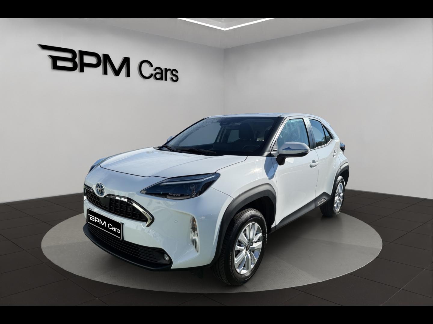Photo TOYOTA Yaris Cross 116h Dynamic Business + Programme Beyond Zero Academy MY22