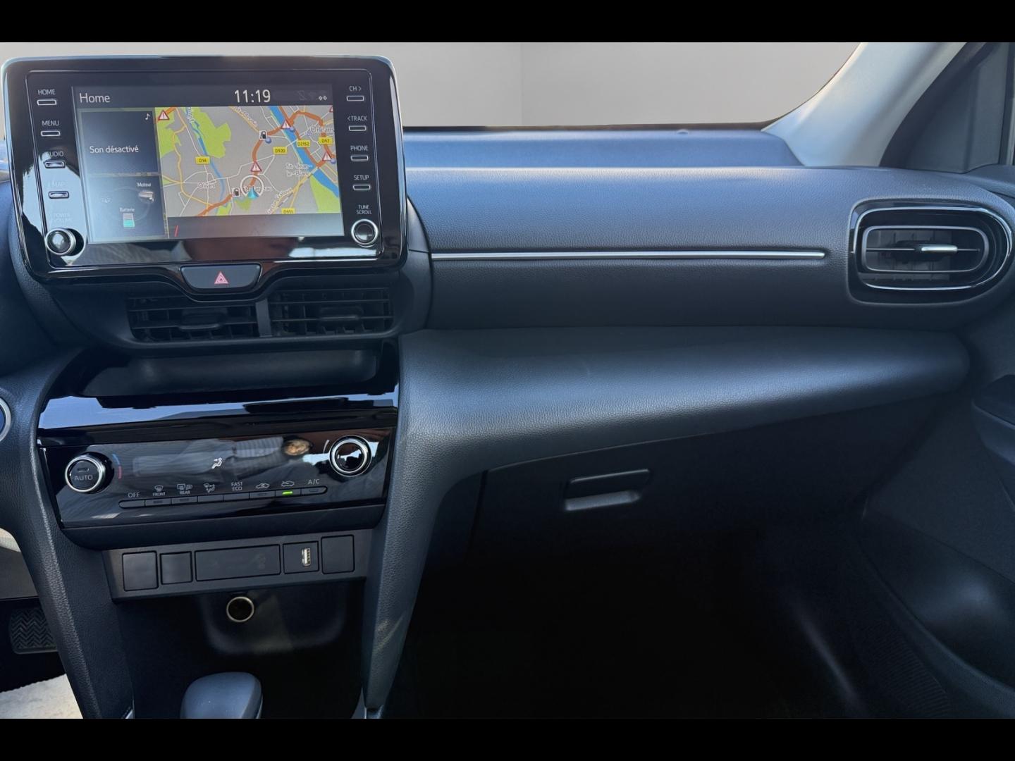 Image TOYOTA Yaris Cross 116h Dynamic Business + Programme Beyond Zero Academy MY22