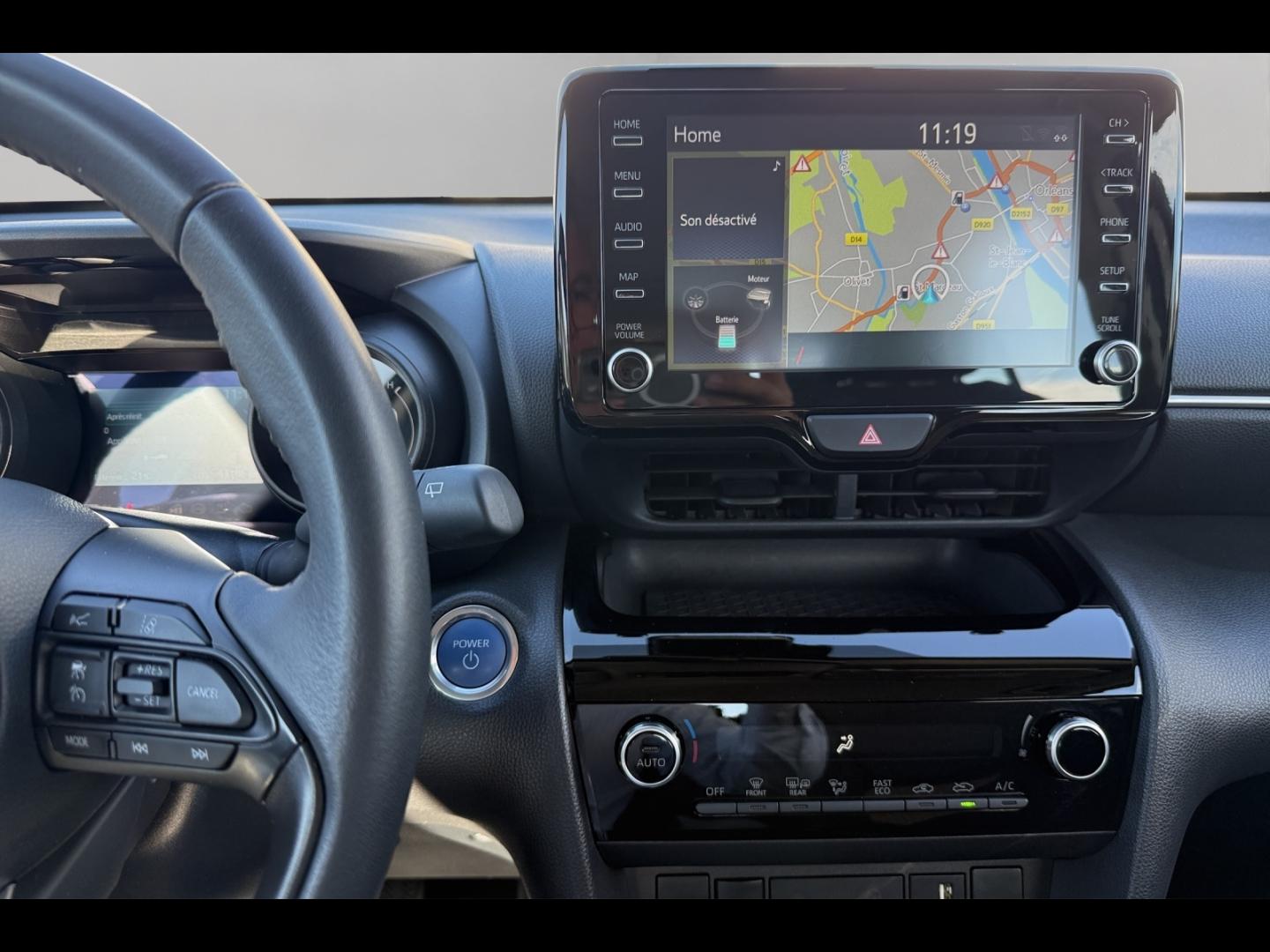 Image TOYOTA Yaris Cross 116h Dynamic Business + Programme Beyond Zero Academy MY22
