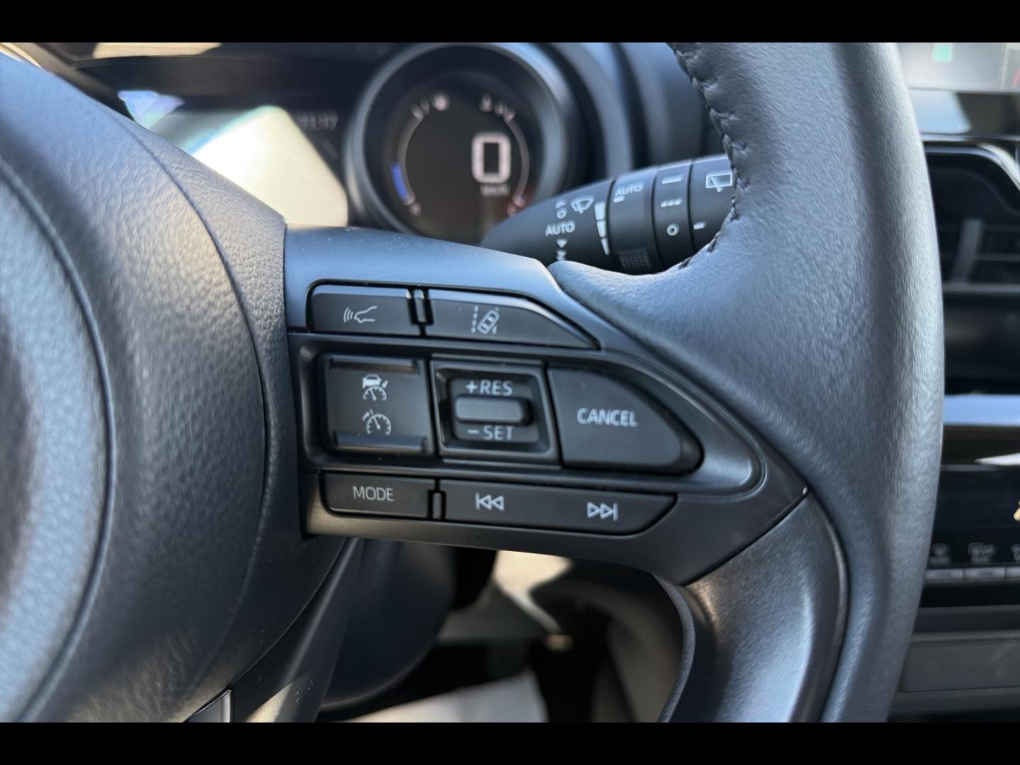 Image TOYOTA Yaris Cross 116h Dynamic Business + Programme Beyond Zero Academy MY22