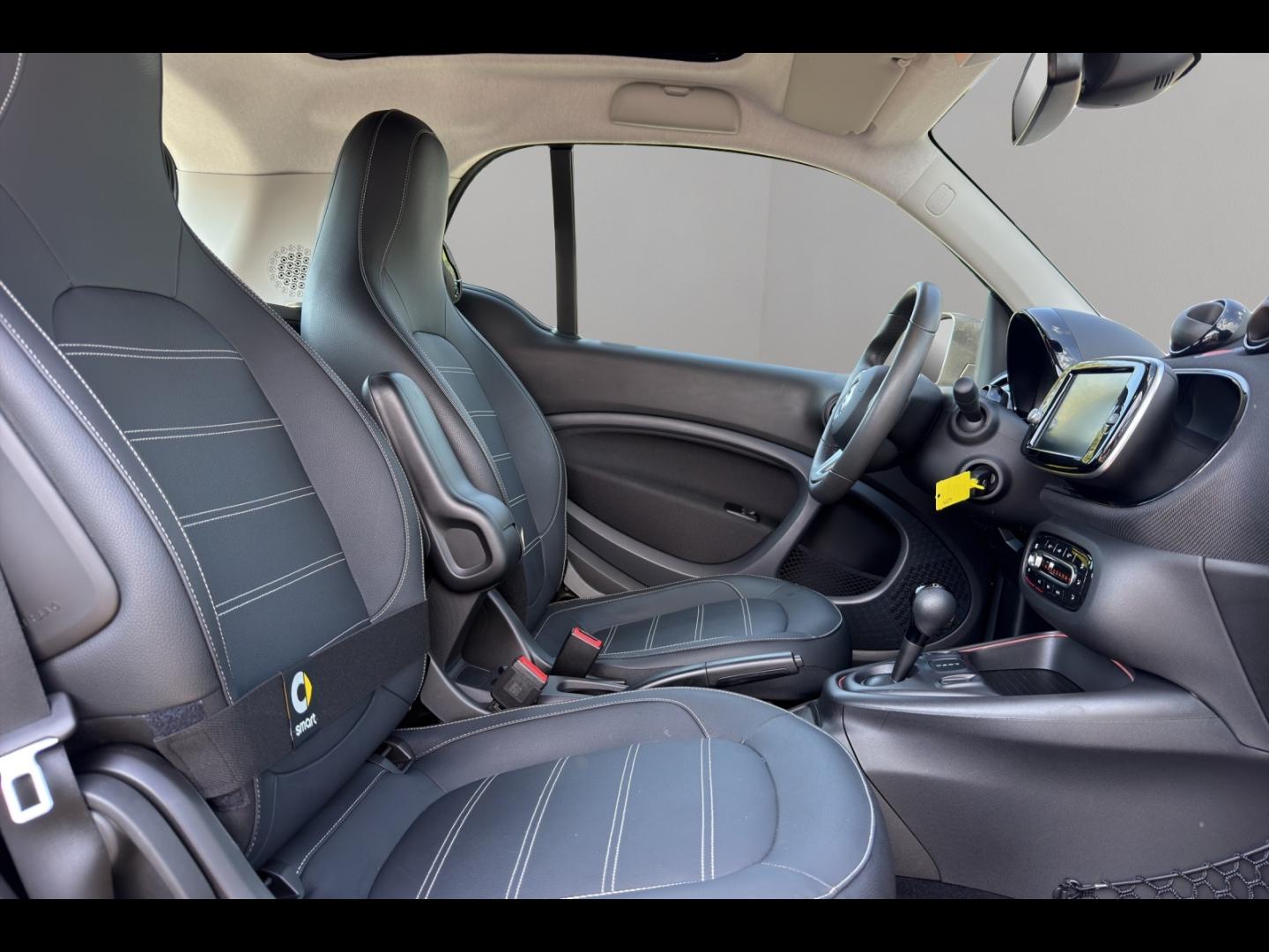 Image SMART Fortwo Coupe EQ 82ch prime