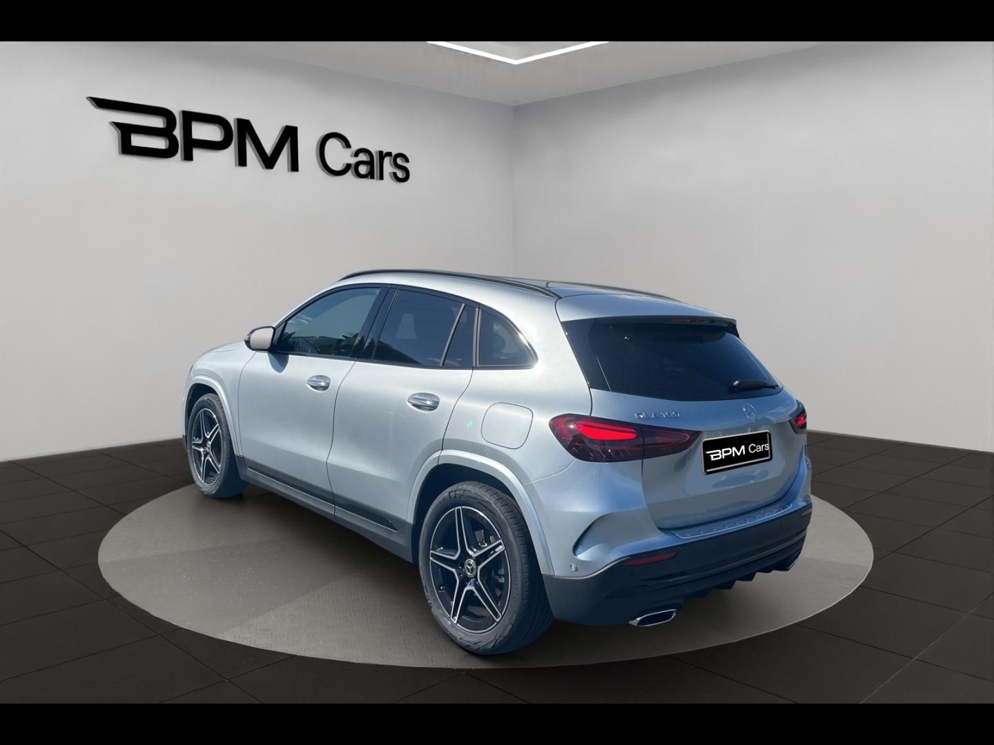 Image MERCEDES-BENZ GLA 180 136ch Edition 140 7G-DCT