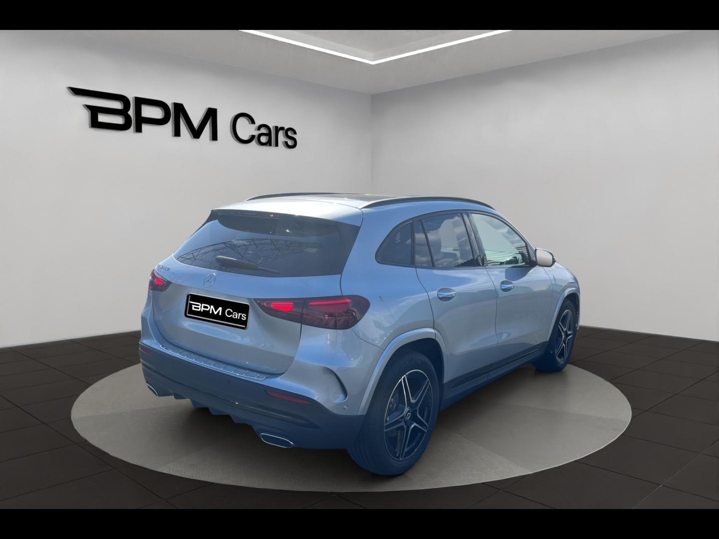 Image MERCEDES-BENZ GLA 180 136ch Edition 140 7G-DCT
