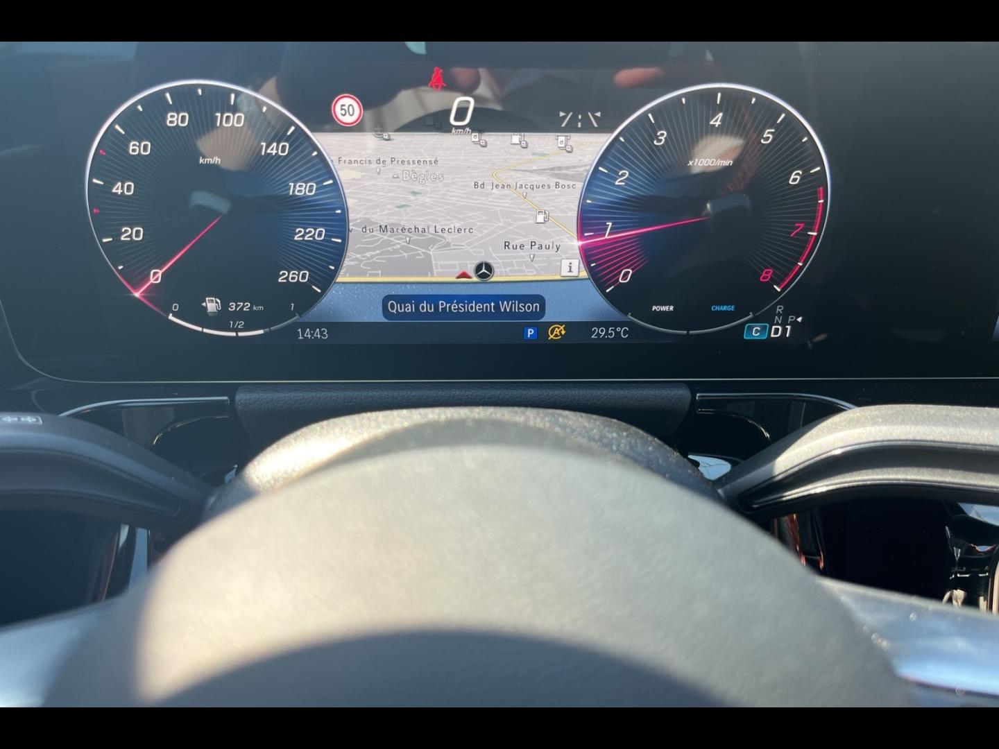 Image MERCEDES-BENZ GLA 180 136ch Edition 140 7G-DCT